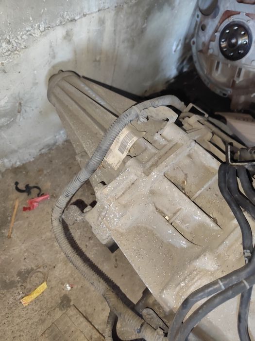 Раздатъчна кутия -Раздатка-Nissan Navara D40-2.5dci-174кс-2006г