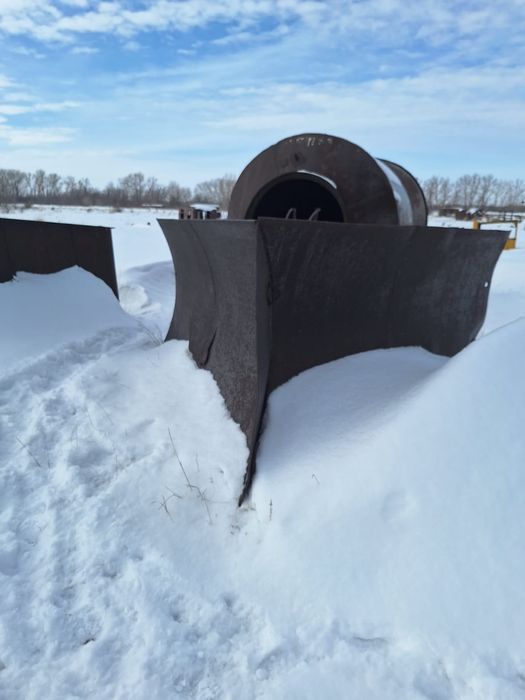 Клин на К700 надо подворить