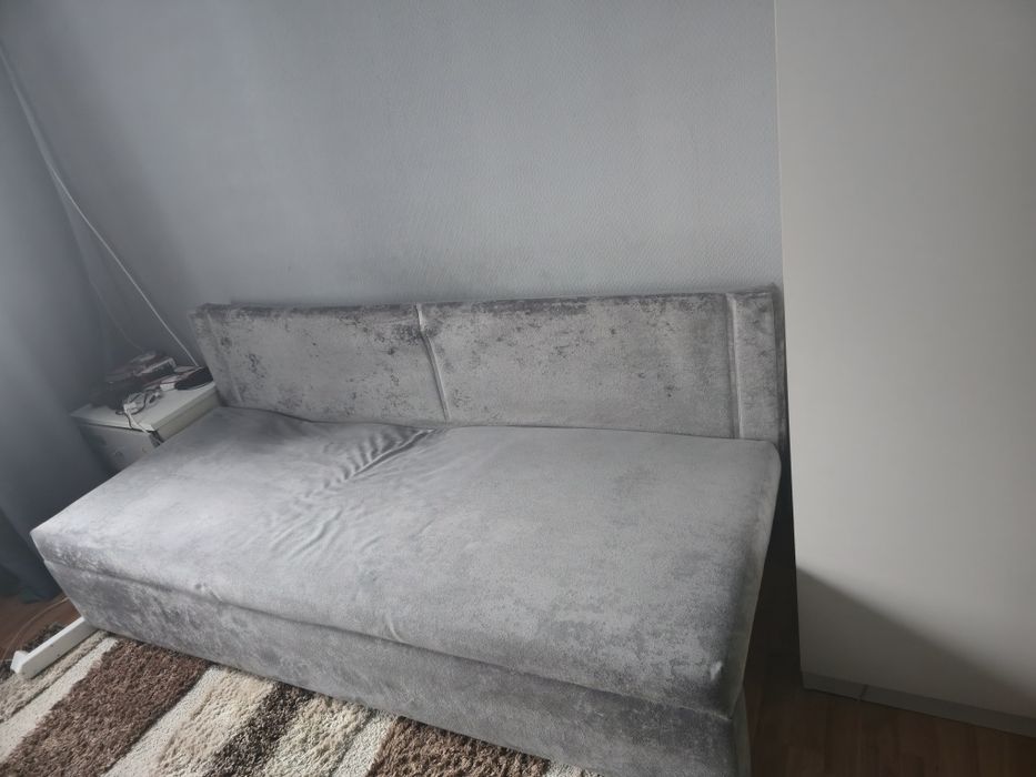 Продам тахту  срочно  дёшево