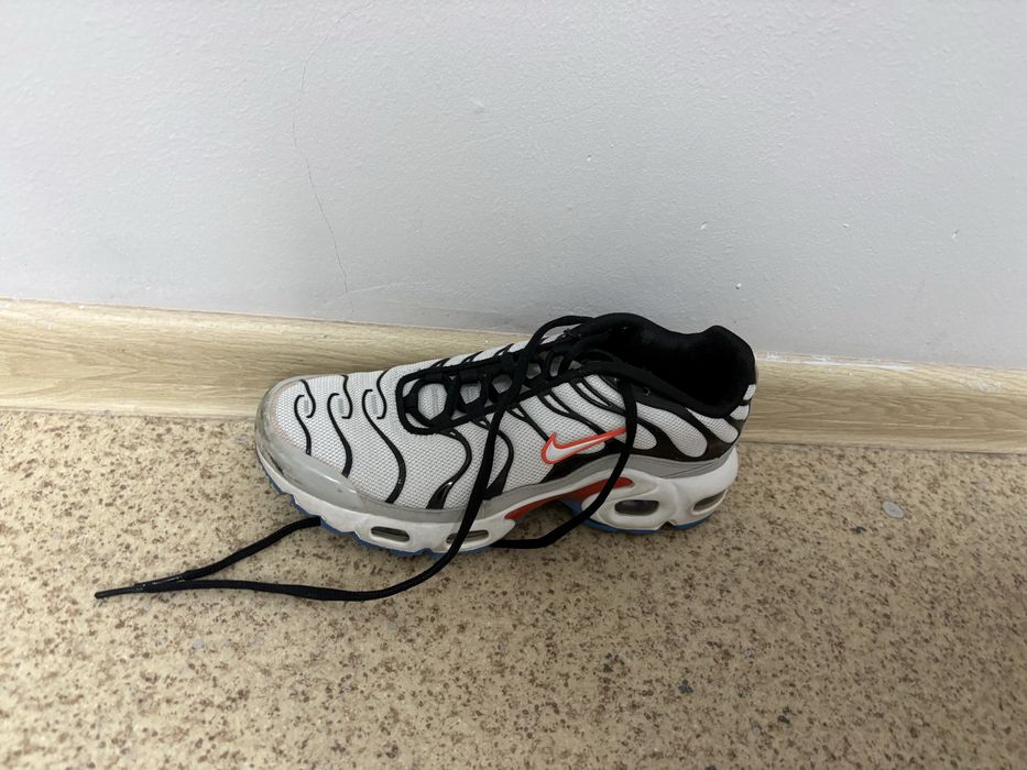 Кроссовки найк MAX