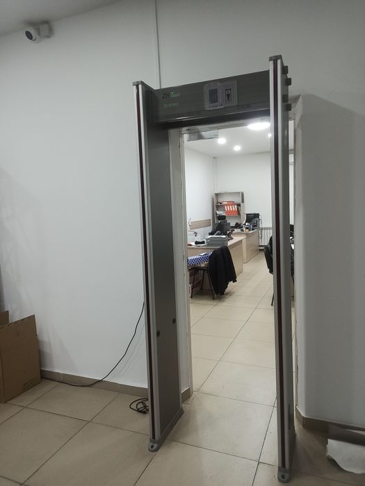 Офисная мебель и орг техника