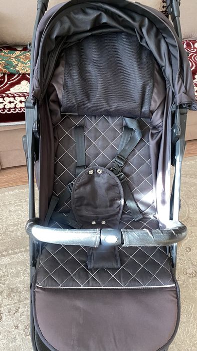 Продам прогулочную коляску МSTAR