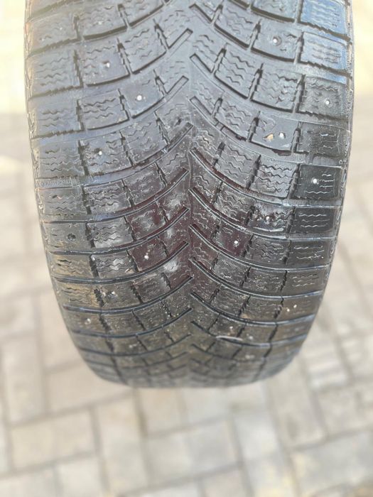 Продам зимние шины