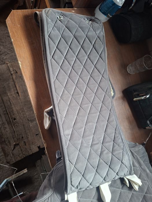 Продам чехол срочно