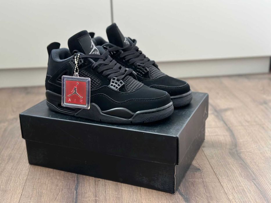 Adidasi NIKE Air JORDAN 4 Retro Black Cat Premium din Piele la Cutie
