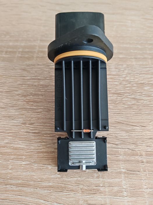 Дебитомер Pierburg Нов Оригинален