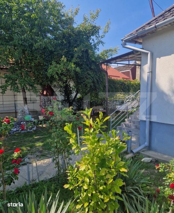 Casa cu teren in Uriu – renovata, curte, gradina si teren arabil