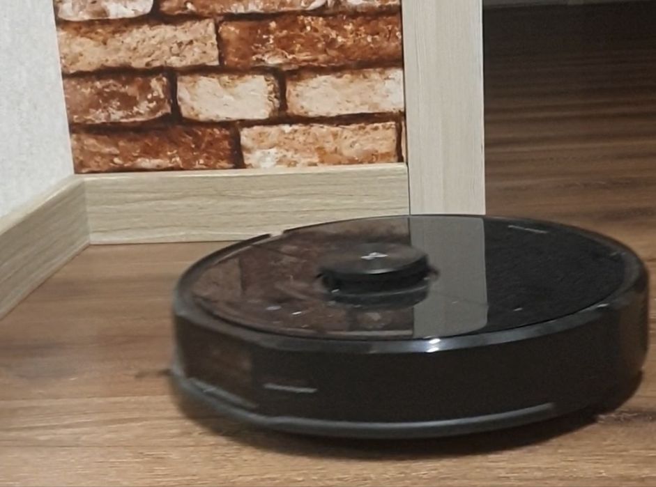 Roborock S6 max продам робот-пылесос