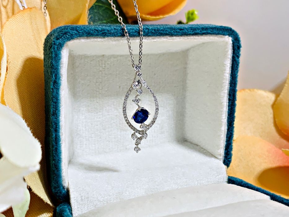кулон и цепочка с бриллиантами и натуральным камнем – Сапфир