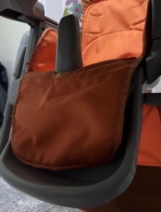 Детский стульчик со столиком