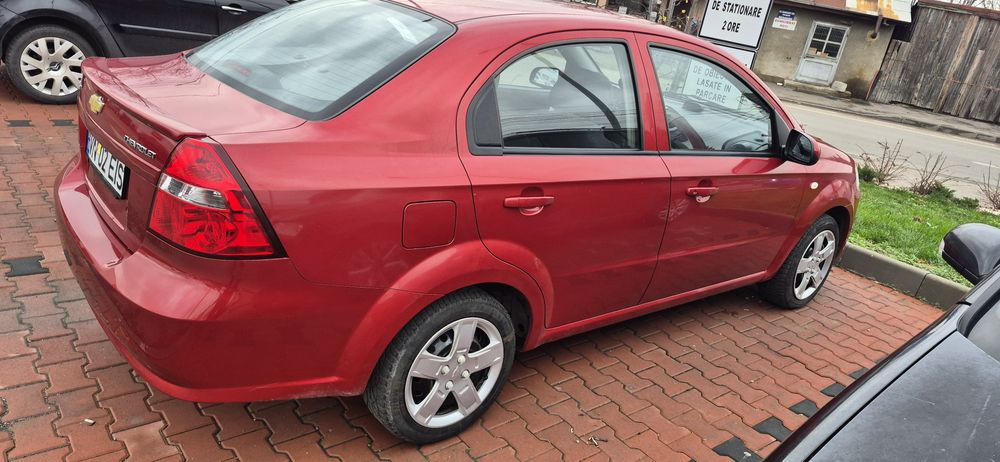 Vând chevrolet stare foarte buna