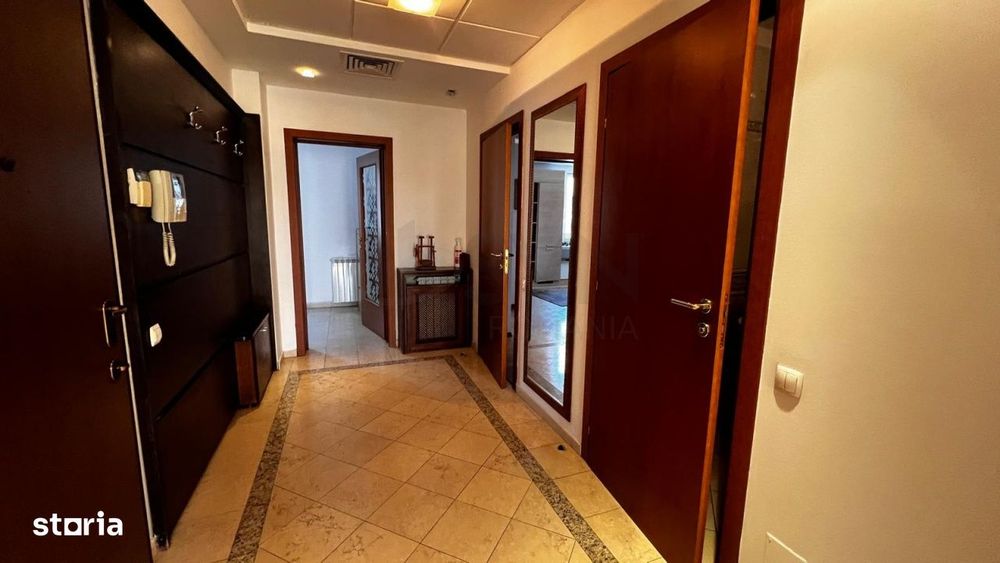 3 camere Primaverii l loc de parcare si boxa  incluse in pret