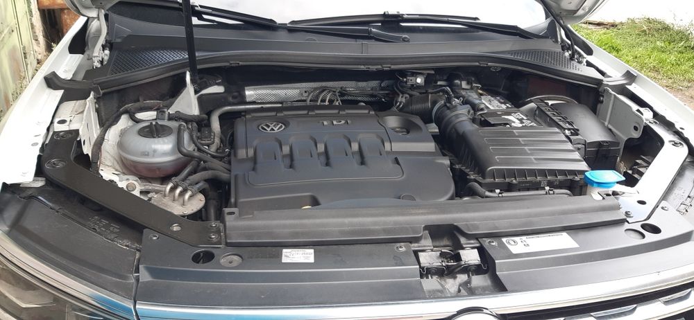 Vw Tiguan R line 2.0 TDI 4x4 190cp Variante auto