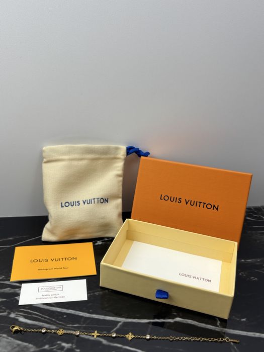 Louis Vuitton Гривна