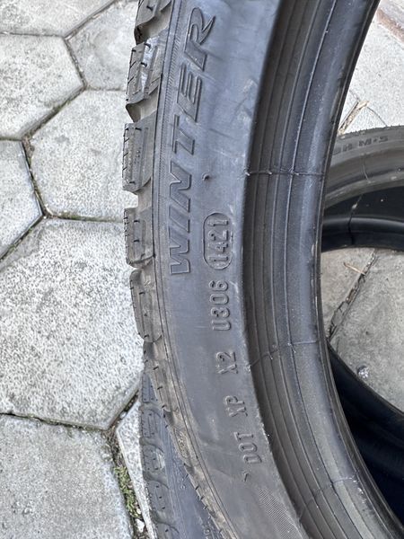 Нови зимни гуми Pirelli Sottozero 225/40/19 Дот 21