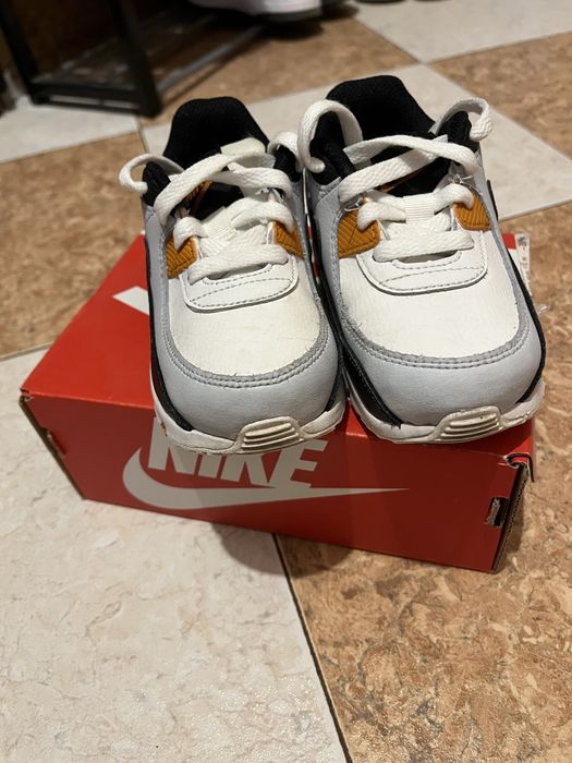 Детски маратонки Nike Air max