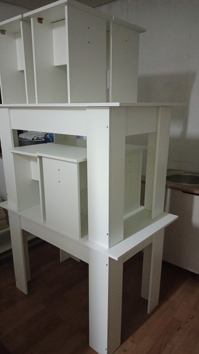 Столы кухонные новые