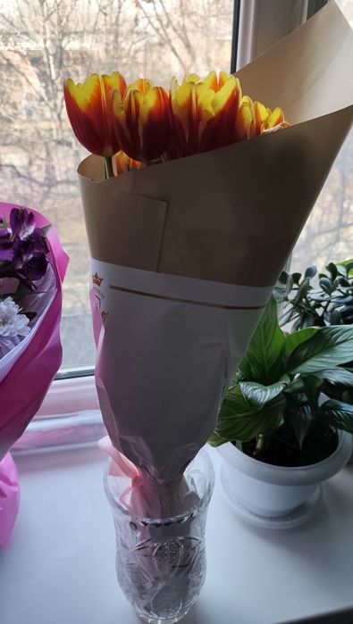 Цветы свежие в букете