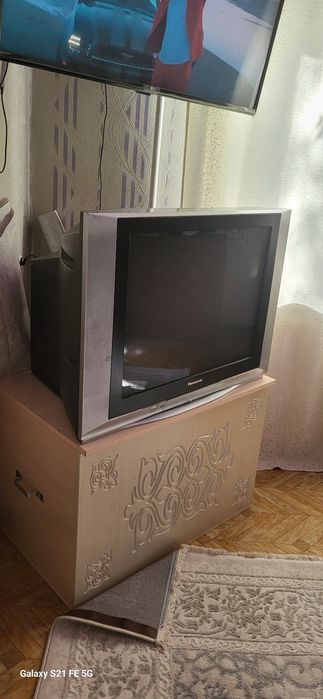 Продам телевизор