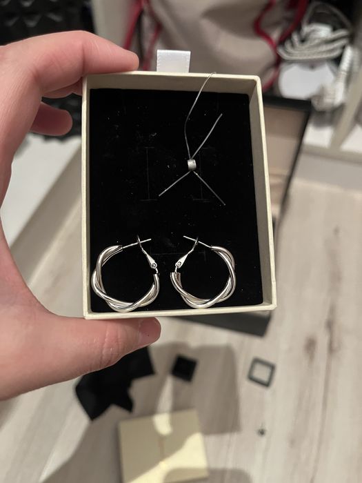 Продам украшение из серебра