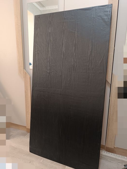 Срочно продам столы-2шт