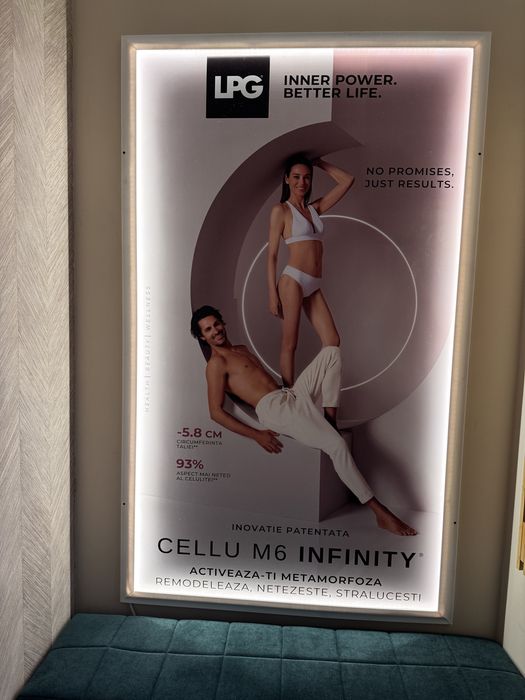 Tablou cu rama led dimensiuni la comanda