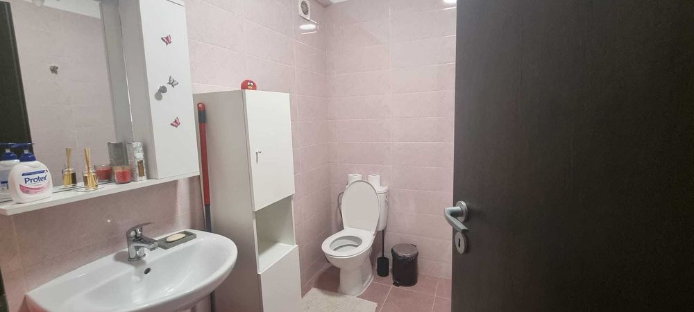 Studio cochet, mobilat complet, in Militari Residence, caut chiriaș simpatic pe termen lung