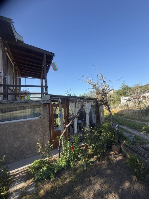 Къща/Вила в гр.Хисаря Воден камък