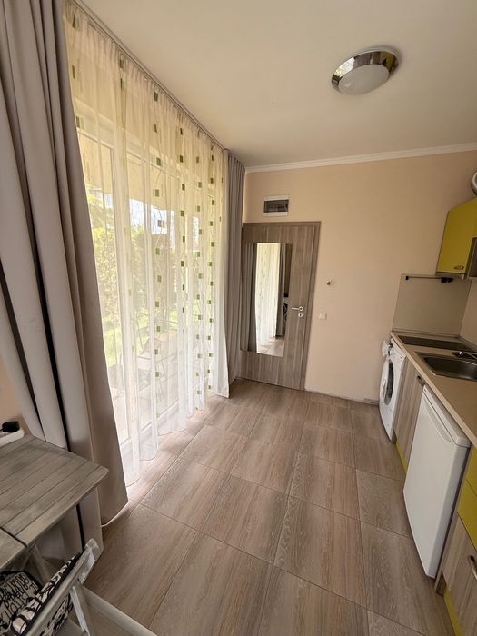 Едносатен апартамент , 30 м3 , 300 евро