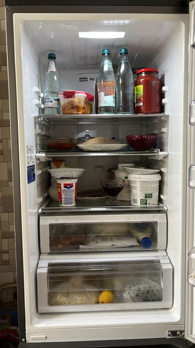 Продам холодильник