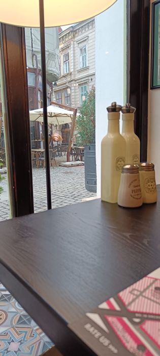 Oferim servicii cleaning (curatenie )