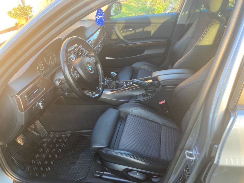BMW Seria 3 2009 — imagine 2