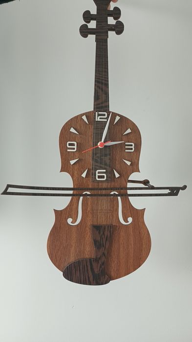 Продам часы настенные