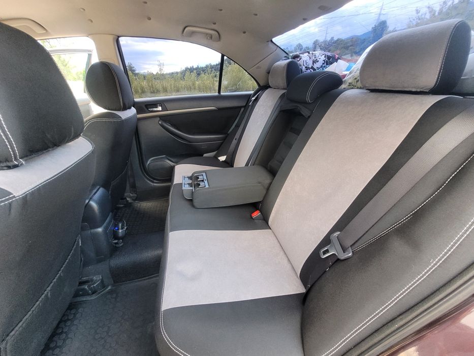 Toyota Avensis t25 d4d  euro4 fără dpf din fabrică