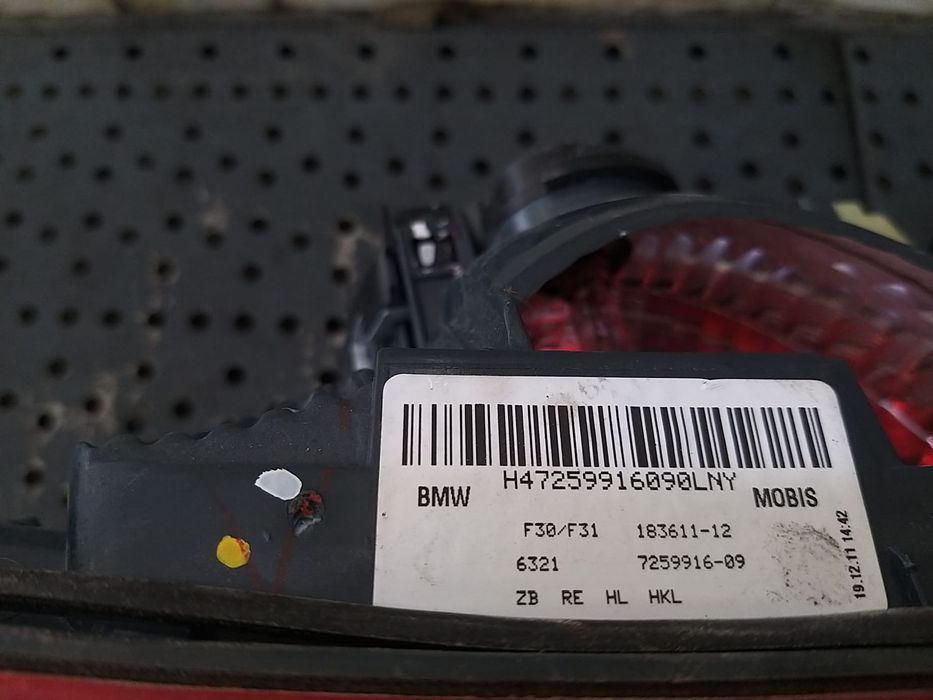 Stop tripla lampa dreapta haion bmw seria 3 f30 18361112 725991609
