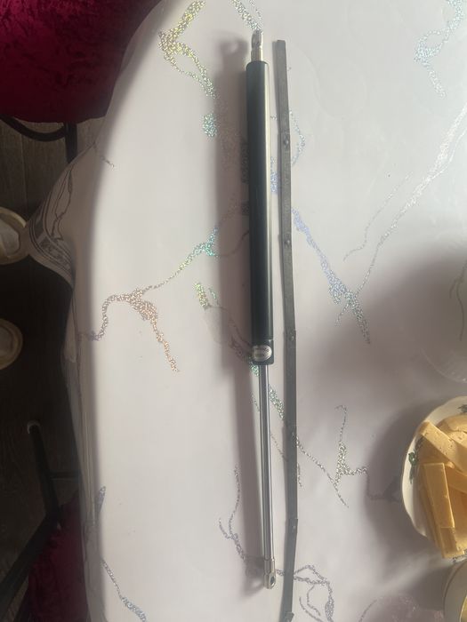 Продам газлифты для кровати