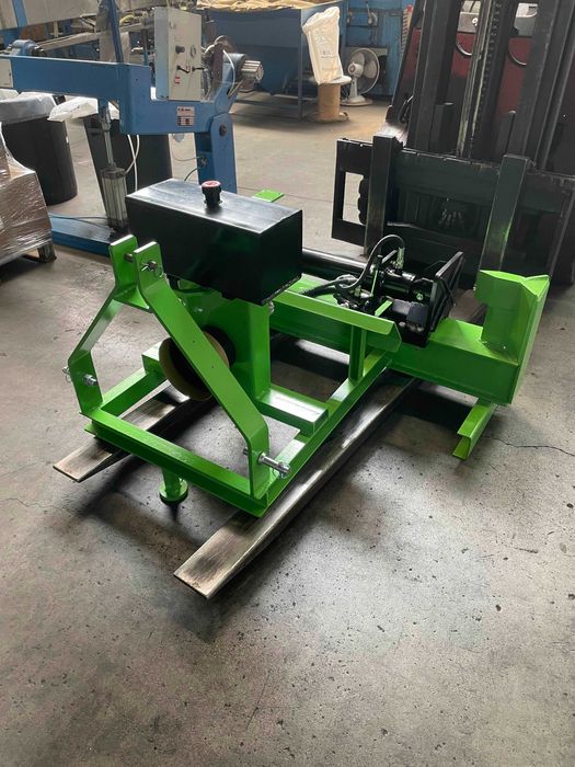 Crepator despicator lemne 20 TON pe cardan tractor ITALIA