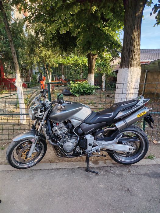 Honda Hornet 900 cc injecție