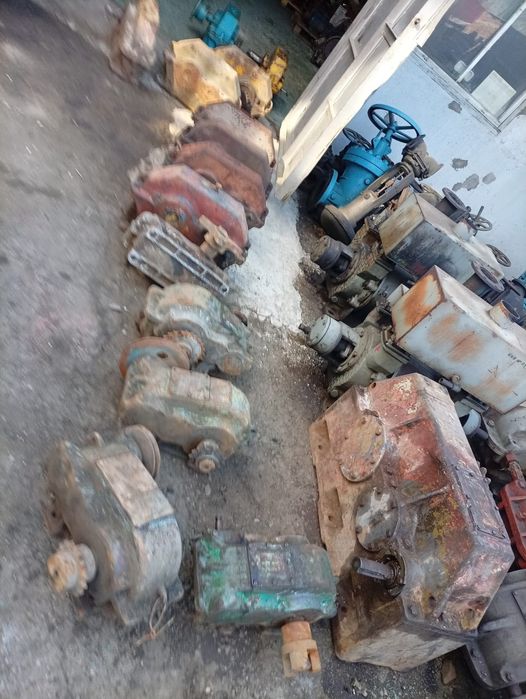 Продам редуктора разные