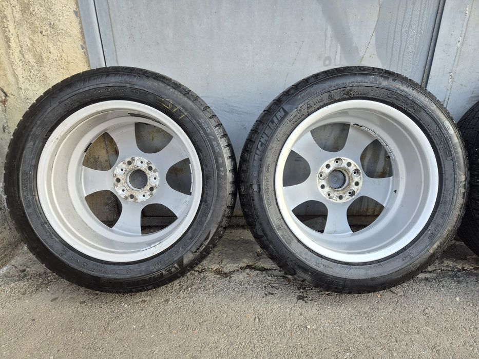 jante+anvelope bmw x3 235 55 17 - Piese auto de vânzare | OLX.ro