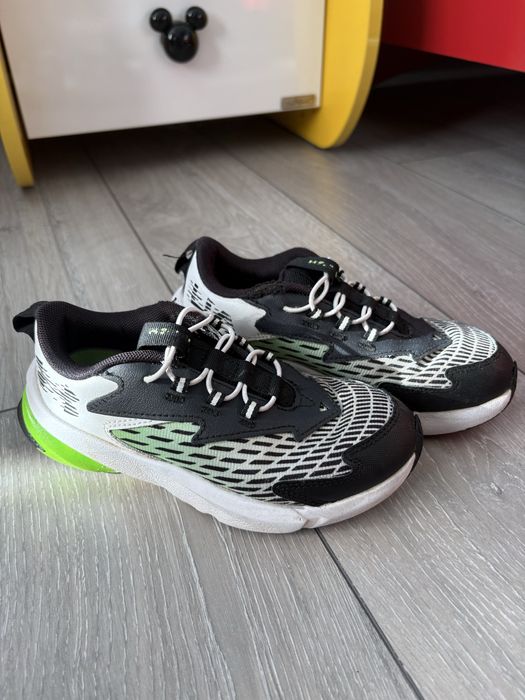 Детски маратонки under armour