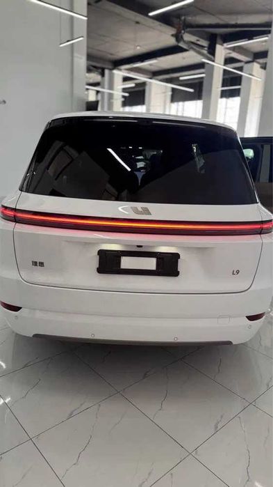 Lixiang L9 Naqd va halol nasiya