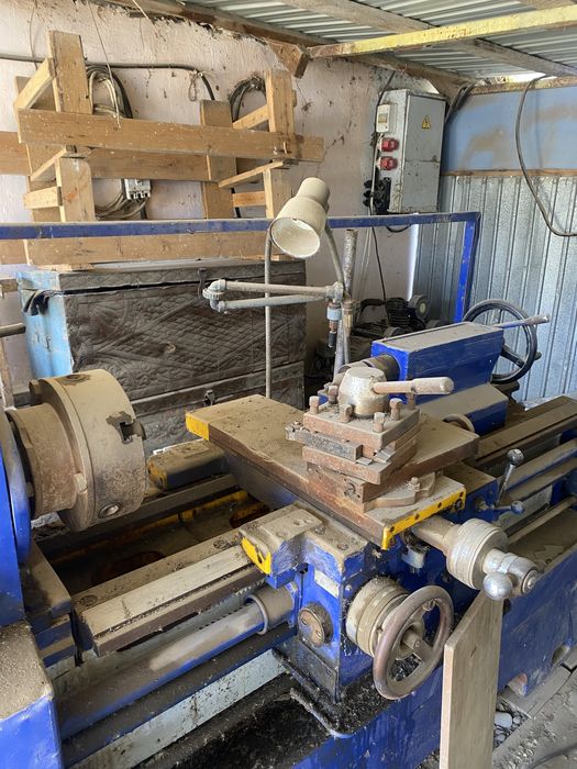 Токарный станок комлекта