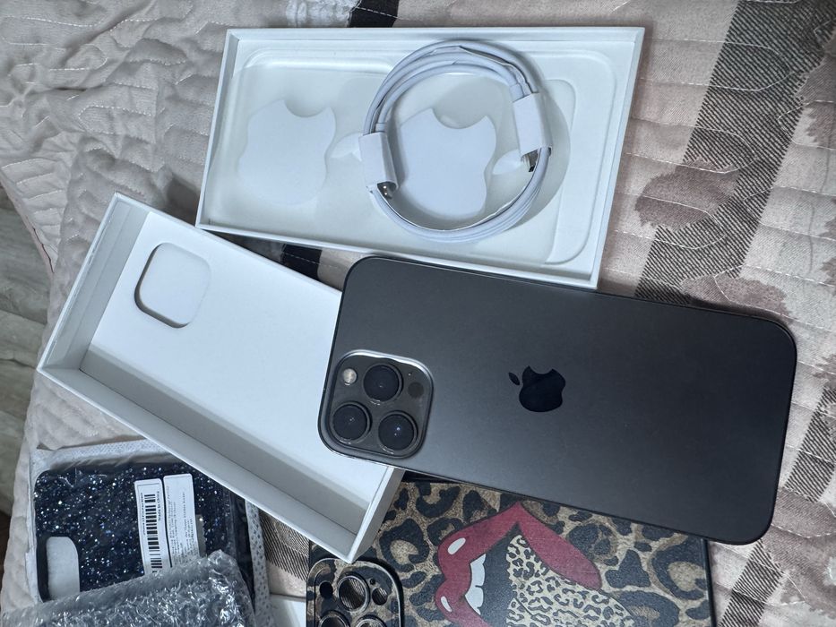 Айфон 13 про Макс256гб