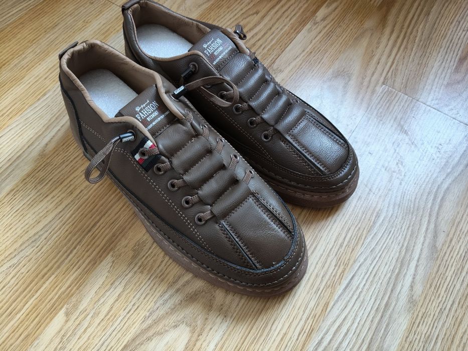 Често нови мъжки обувки