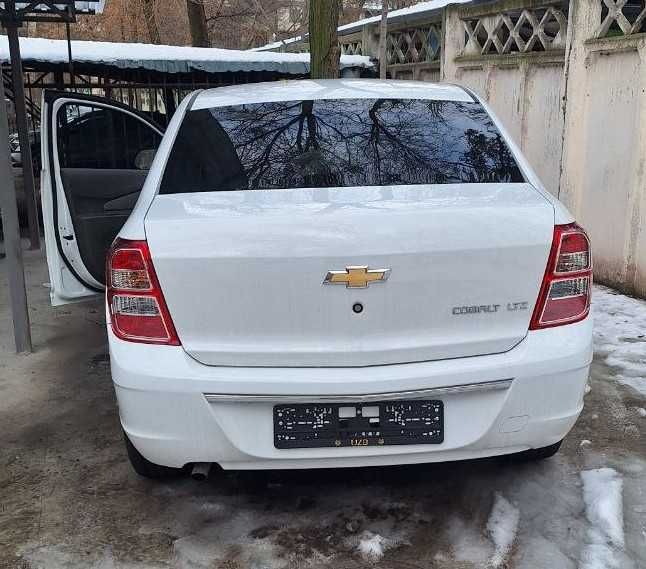 Продам свой новый 2026 кобальт, без пробега