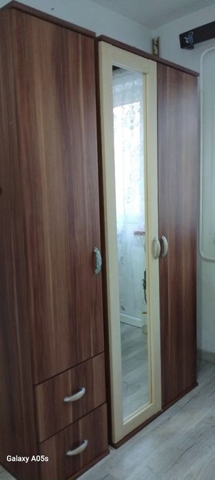 Vând urgent mobilă