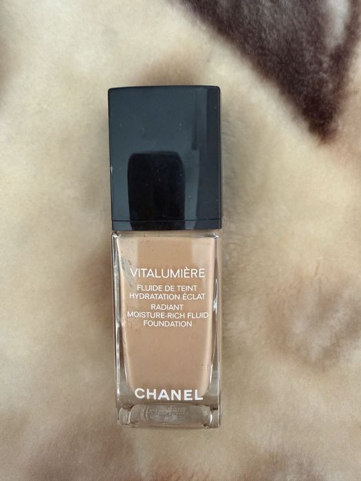 Фон дьо тен/ Fond de teint Guerlain, Chanel, Charlotte Tillbury