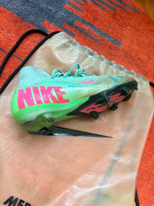Superfly elite 11 Cosmic speed 2 limited ( ghete fotbal )