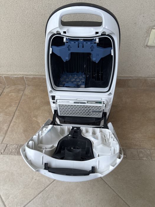 Aspirator Miele S8340 pentru piese